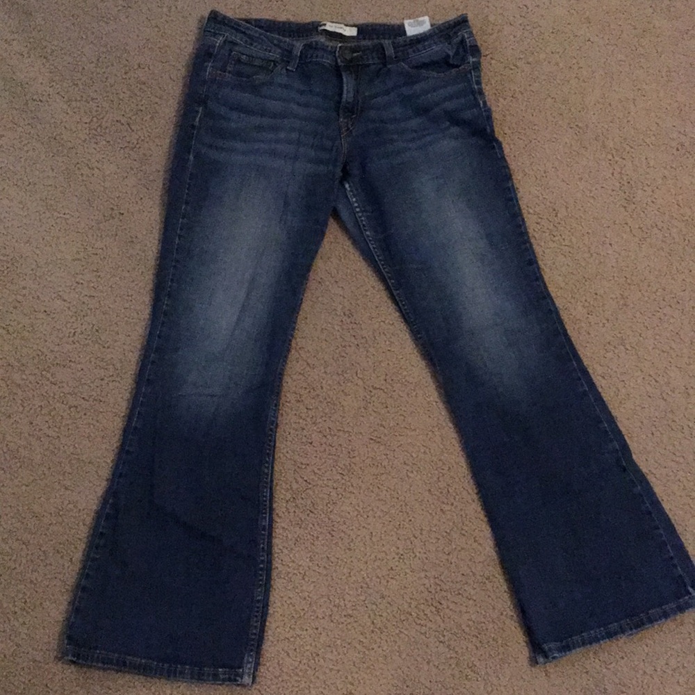 Women’s size 13 Levi’s jeans